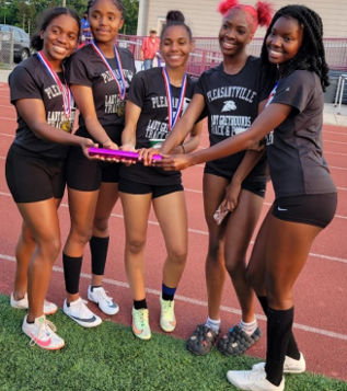 PHS Girls Track Image